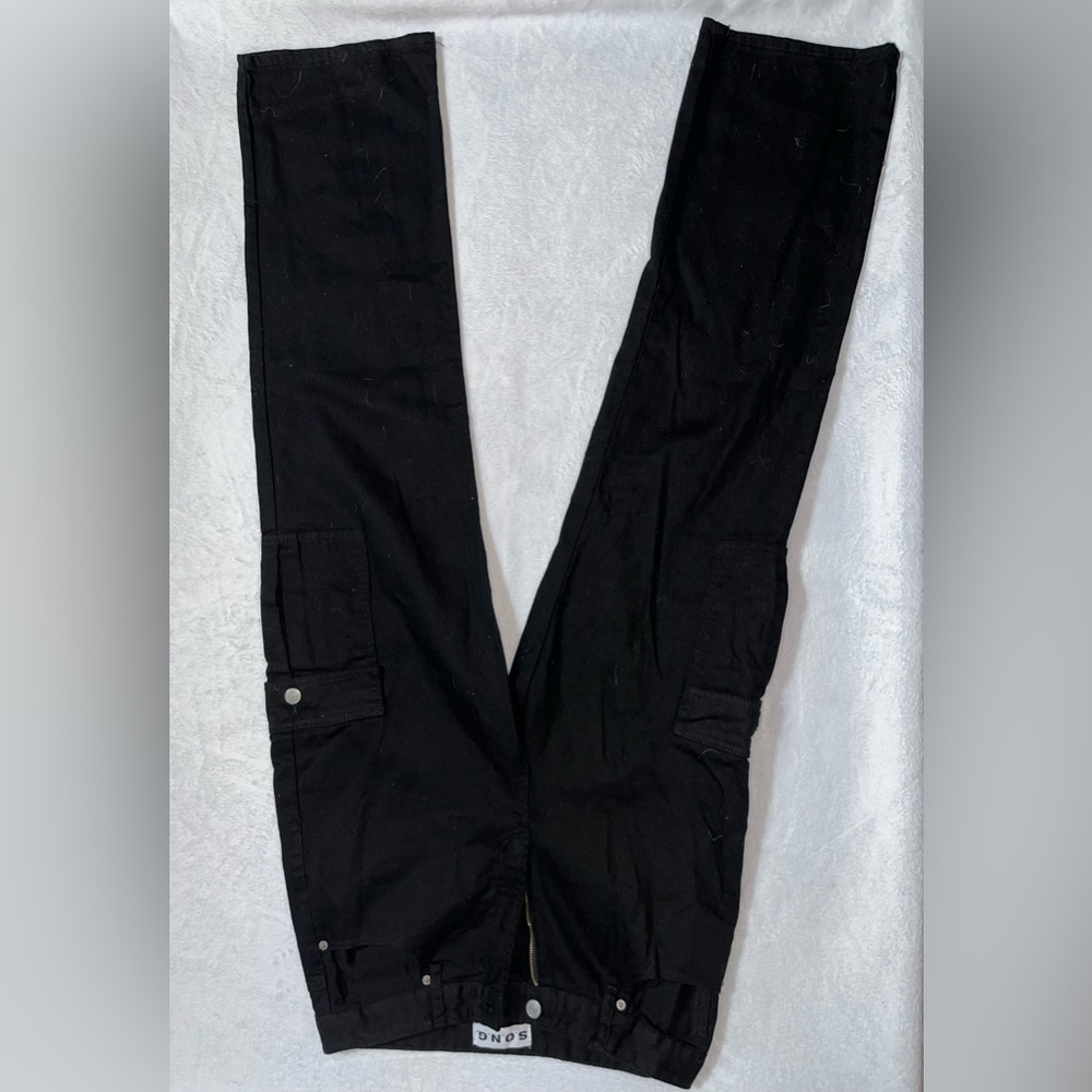 Never worn, just needs to be lint rolled.